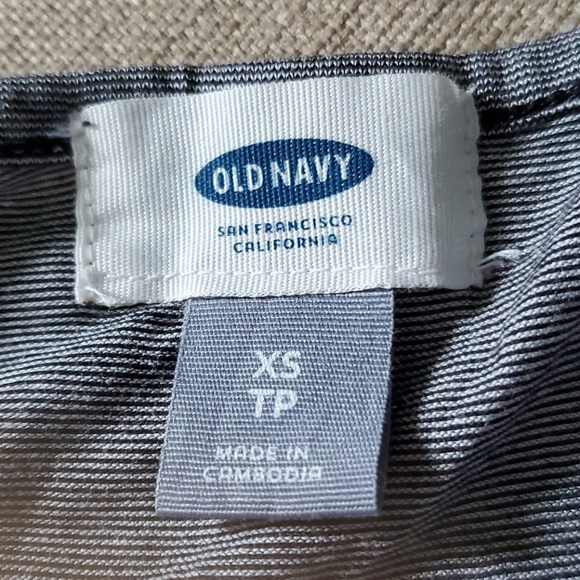 Old Navy draped top - Picture 4 of 4